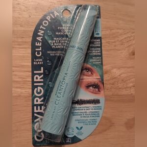 COVERGIRL Cleantopia Mascara - black brown